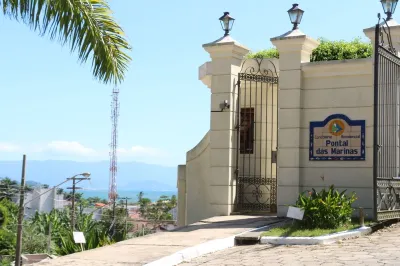 COME TO THIS PLEASURE OASIS!  PARADISIAC VIEW OF THE SEA!  BEST VALUE!
