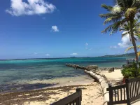 BeachFront-OceanViews-WiFi-Res/bar-SplitAC-AppleTV-Pool-BeachSupplies-Snorkels