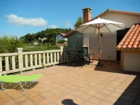 Porto Do Son: Old country hause, refurbished with a 1.500 garden Hotels in Porto do Son