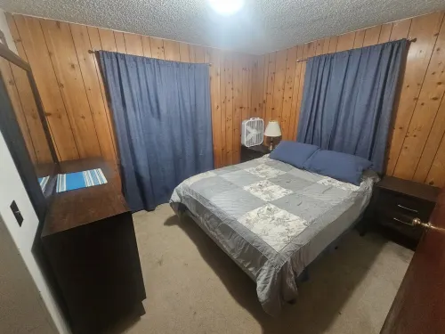 Rustic historic vibe of Fairbanks #1 conveniently located around attractions.