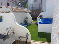 Casa Rural de Cuento El Patio con Piscina