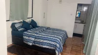 cest lavie ultra apartments Hotels in 