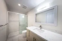 Entire Two Bedroom Apartment With Ensuite Laundry at Center of Waterloo Hotels near Conestoga Mall