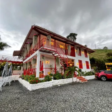 Hotel Balcón del Cielo Отели в г. Доскебрадас