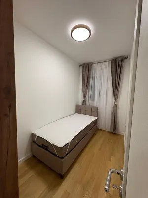 I&I Apartments 36 Hoteles cerca de Шумарице