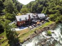 Historic Tapoco Lodge Hotels in Graham County