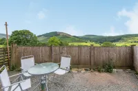 3 Tyn Y Mynydd Hotels in Ysbyty Ifan