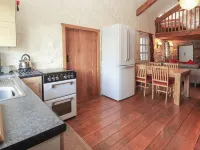 多威泰爾小屋飯店