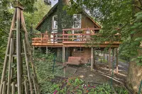 Serene Lodi Escape w/ Deck: Boat, Hike & Sip! - Pet-friendly