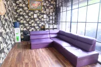 Louise Hotel Hotels in Sena