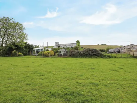 Ty Newydd Отели в г. Лландурог