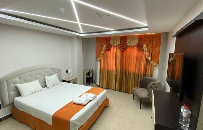 Britney Hotel Machala