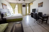 Suites & Apartments San Benito - Zona Rosa - piscine