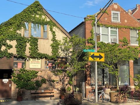 Ray's Bucktown Bed and Breakfast