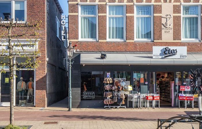 Snoozz Hotels Bolsward Boutique hotel zonder receptie met digitale sleutel