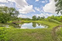 Elwood Park Gem: Spacious 3br Prime Location 3 Bedroom Home Hôtels à : Comte de Manatee