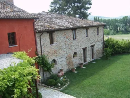 Ca' Virginia - Guest House Отели в г. Монтегридольфо