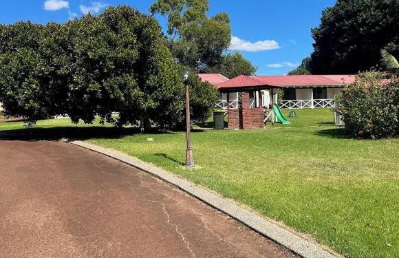 紅桉林汽車旅館