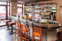 Logis Central Hôtel - Restaurant & Spa Hotels in Bort-les-Orgues