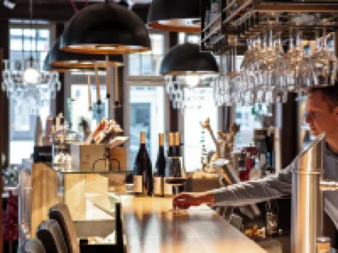 ワインハウス ウーレ シュヴェリーンのホテル