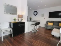 8 Marina View - Beach