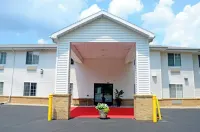 Budget Host Inn - parking