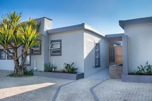 巴爾莫勒爾旅館