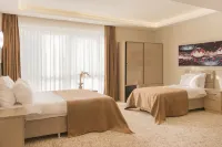 Goldhan Hotel - 3 Sao