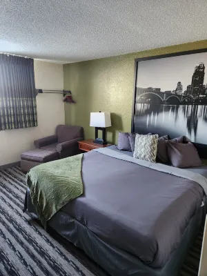 Super 8 by Wyndham Moorhead Hotels in Moorhead