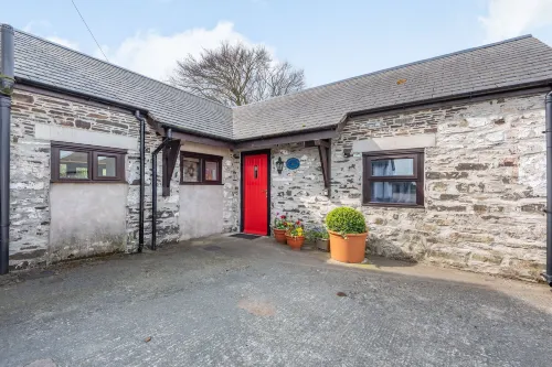 Stables Cottage Hotel a Bro Garmon