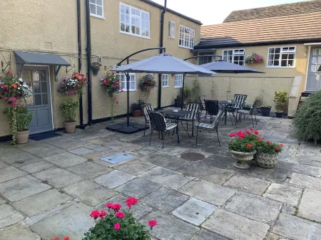 Bridge Farm Hotel Отели в г. Гарфорт