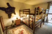 레드어닝의 알파인 게트어웨이 3베드룸 홈