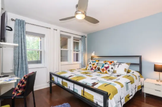 House 5863- Chicago's Premier Bed and Breakfast Hotels in 