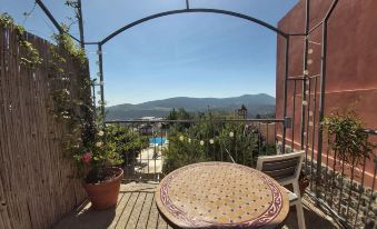 Artists Colony Inn Zefat