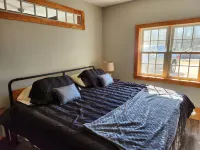 Comfortable & Charming 2-bedroom barn in peaceful Brooksville with Waterfront