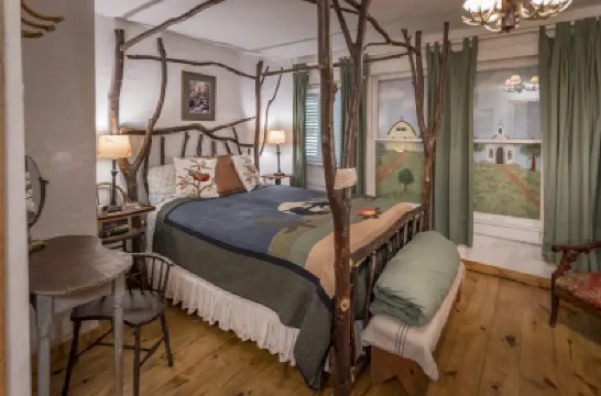 Country Woods Inn Hotel di 