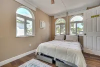 11 Mi to South Beach: Home w/ Screened Porch! - Country Houses
