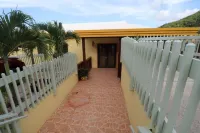 Pelican Way Villas,  Family Fun Villa. Ask about our Remote Work monthly plans. Hotels in West End