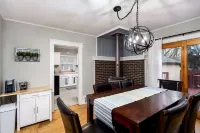 Classic Lansing Home: In the middle of everything