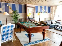 Logis Hotel Restaurant de La Plage Hotels in Audierne