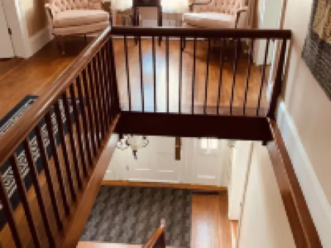 Centennial Inn Bed & Breakfast Hotels in Conneaut