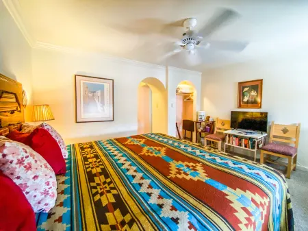 Inn at the Art Center