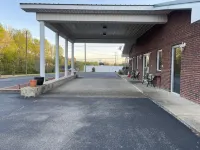 Deerfield Inn Hotels in Parsons