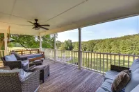 Home w/ Fire Pit on 27 Acres in Walhalla! - parking