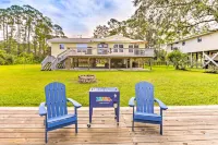 Waterfront Home Spectacular on-Site Fishing! - WiFi