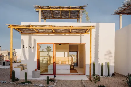 CasaBlancoMadera Отели в г. Тодос-Сантос