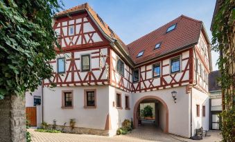 Hotel Meisnerhof - Housity