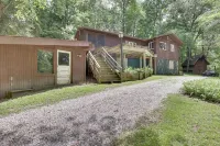 Peaceful Carrollton Retreat w/ Deck & Fire Pit! - WiFi