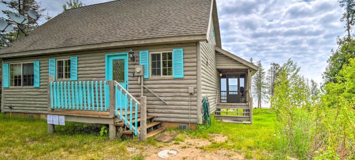 Secluded Lake Michigan Home Private Fire Pit Hotels in Schoolcraft County