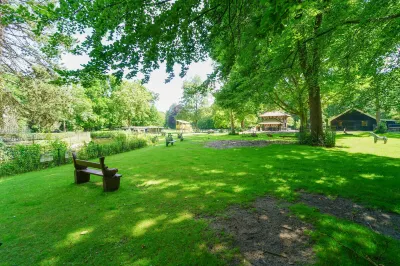 Fletcher Hotel-Restaurant De Oude Gevangenis-Alkmaar Các khách sạn gần Urban Earthship Alkmaar